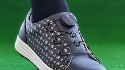 여성골프신발 올해 화제의 아이템